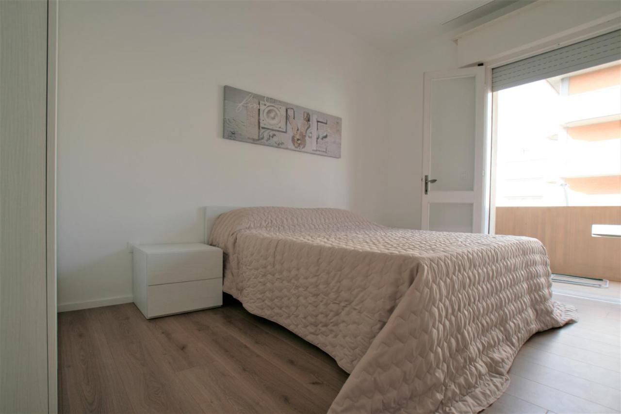 Residence Houston Lido di Jesolo Exterior foto